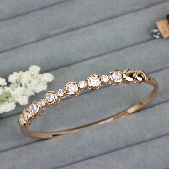 Elegant Rose Gold Bangle with Crystal Accents for Chic Style, XPBL0520 - Picture 11 of 12